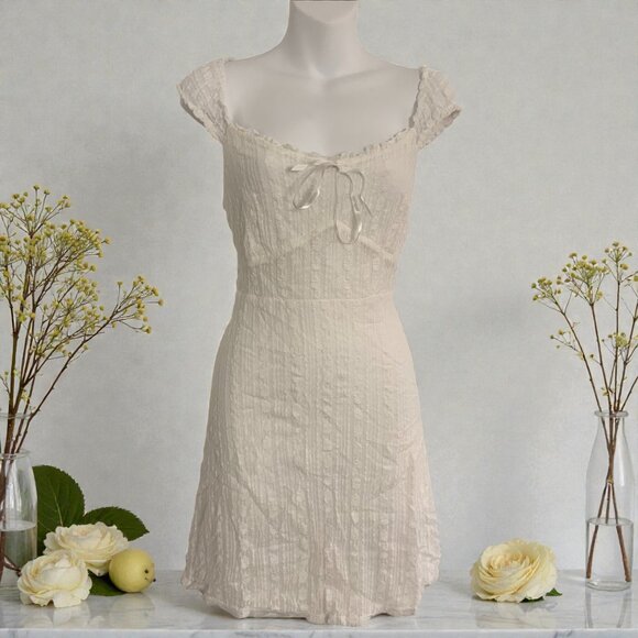 No Boundaries Dresses & Skirts - No Boundaries Ivory Lace Dress | Cottagecore | Fully Lined | Size L (12–14)